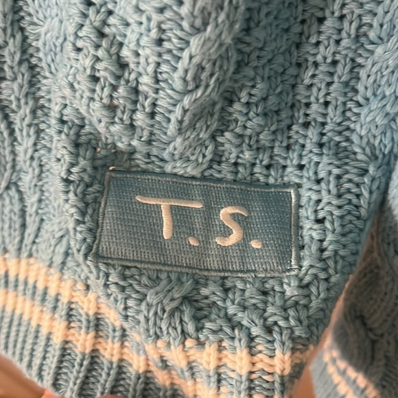New Taylor Swift 1989 cardigan med/large - Picture 3 of 5